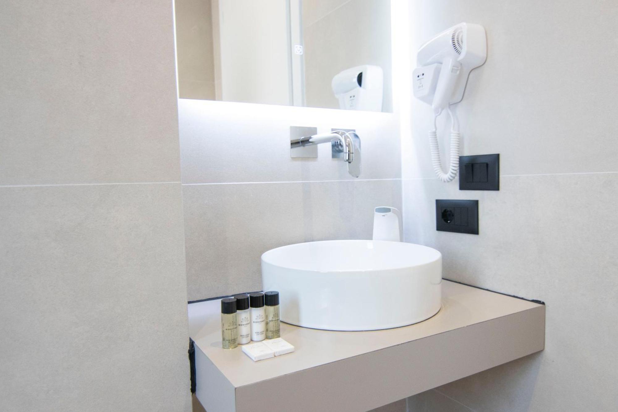 Mina Luxury Rooms Τίρανα Εξωτερικό φωτογραφία