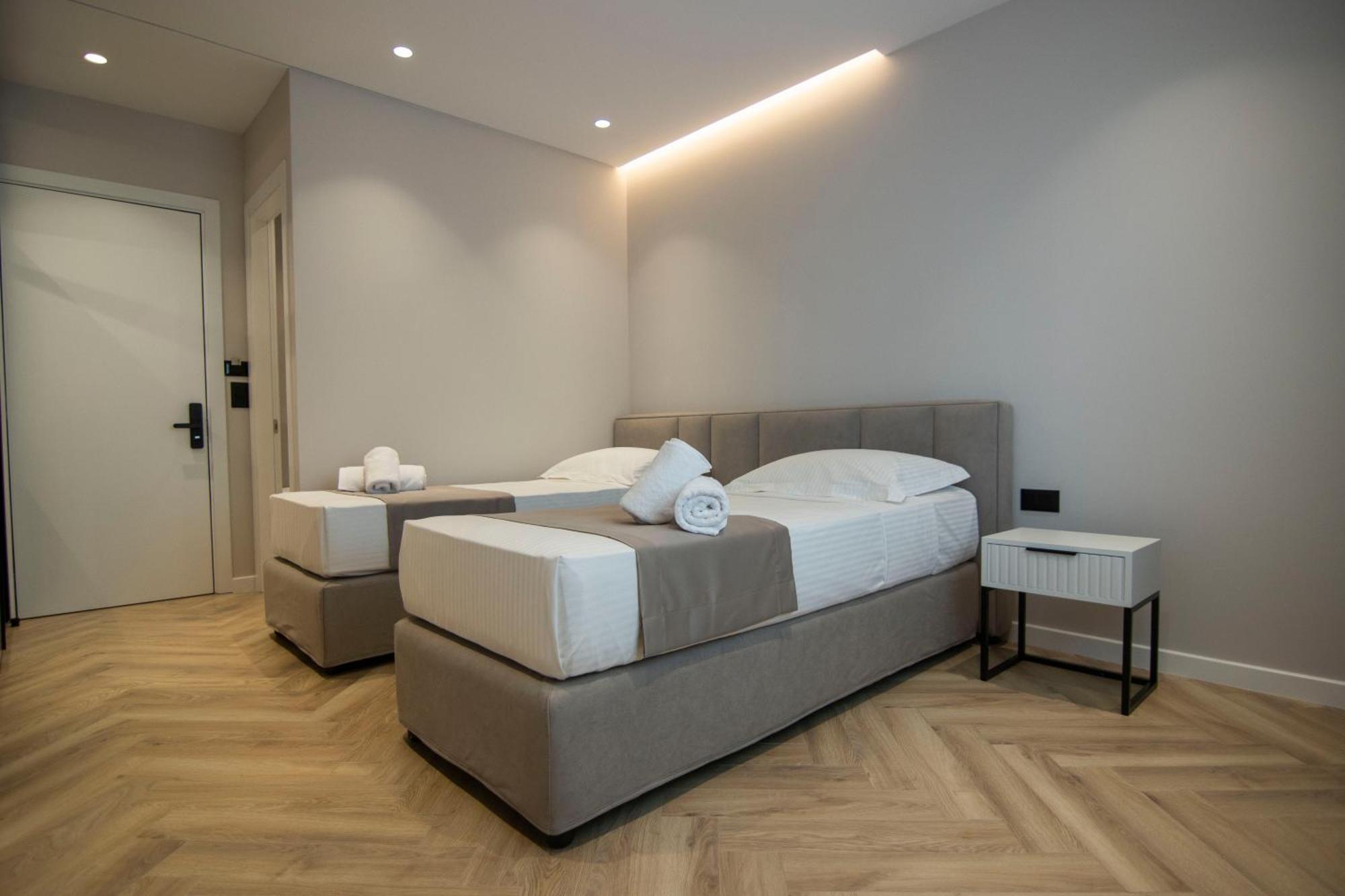 Mina Luxury Rooms Τίρανα Εξωτερικό φωτογραφία