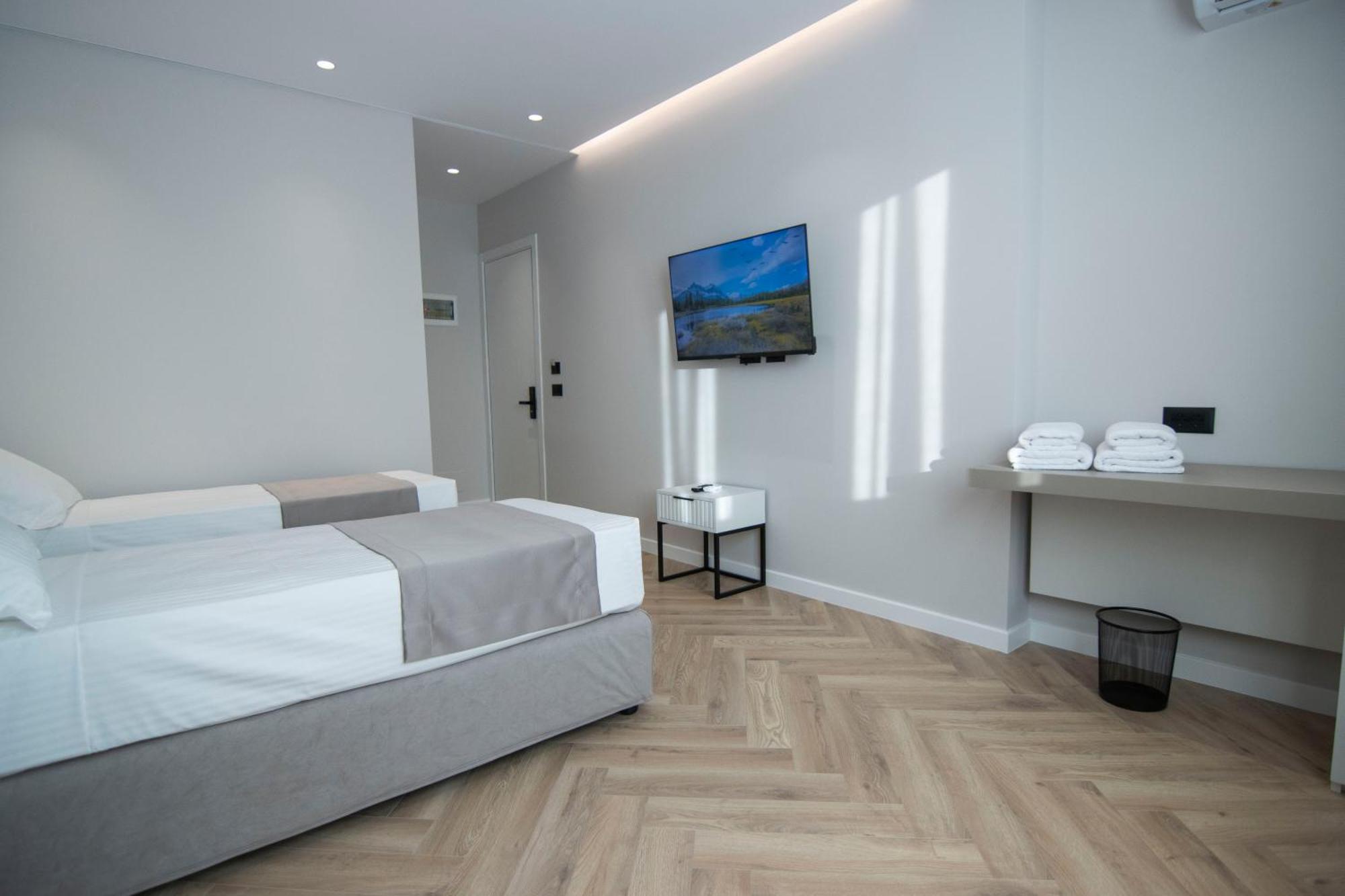 Mina Luxury Rooms Τίρανα Εξωτερικό φωτογραφία