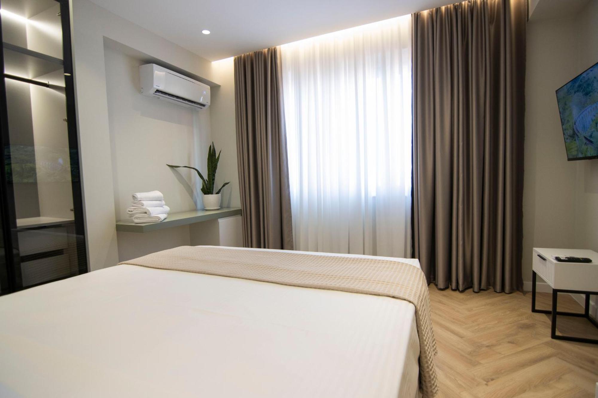 Mina Luxury Rooms Τίρανα Εξωτερικό φωτογραφία