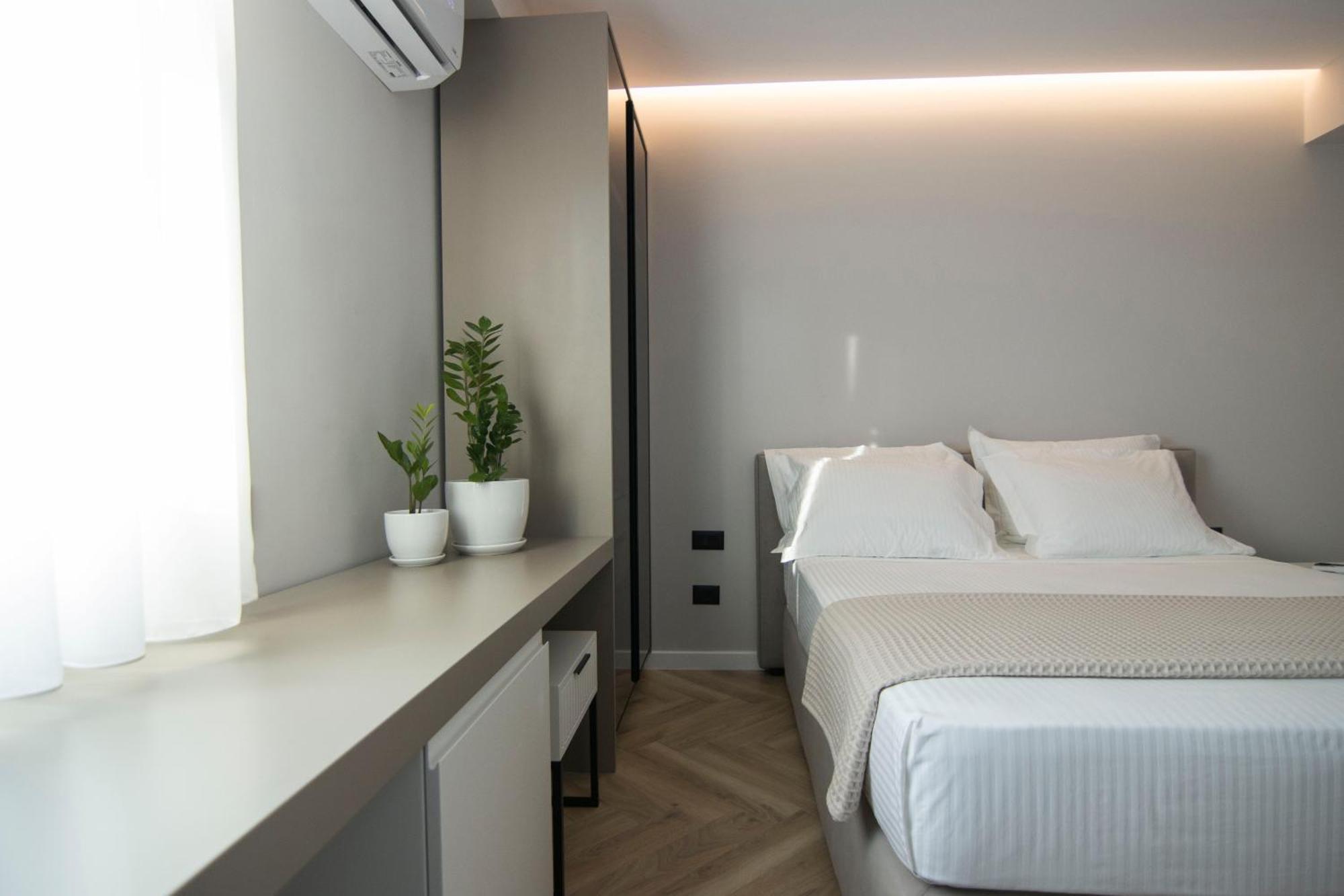 Mina Luxury Rooms Τίρανα Εξωτερικό φωτογραφία