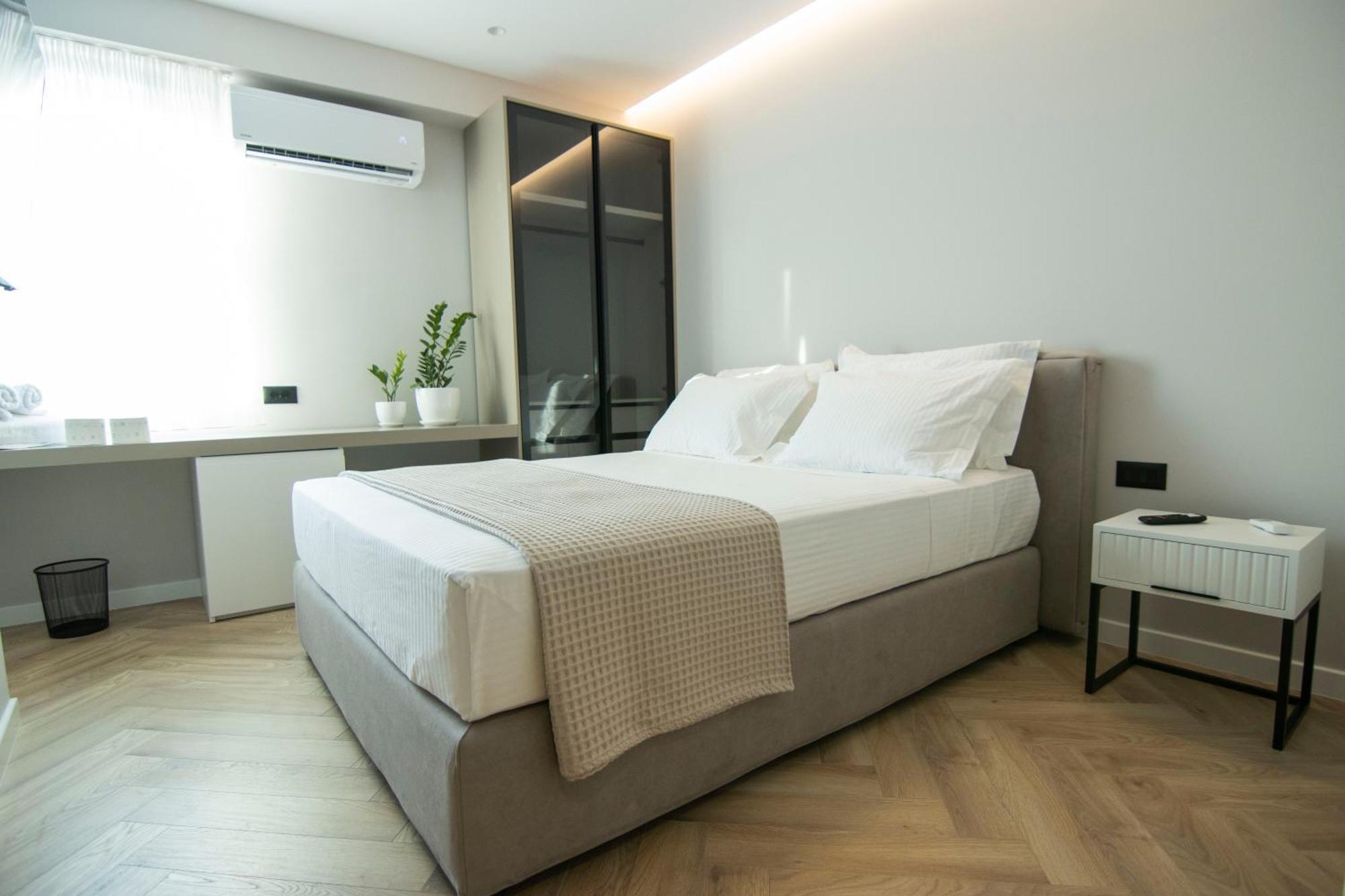 Mina Luxury Rooms Τίρανα Εξωτερικό φωτογραφία
