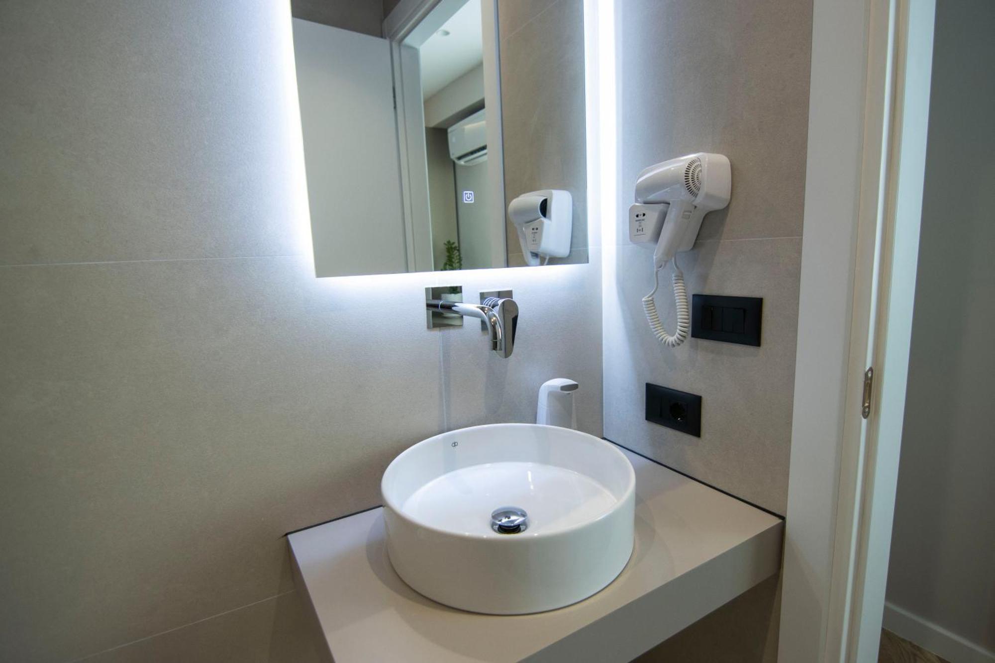 Mina Luxury Rooms Τίρανα Εξωτερικό φωτογραφία