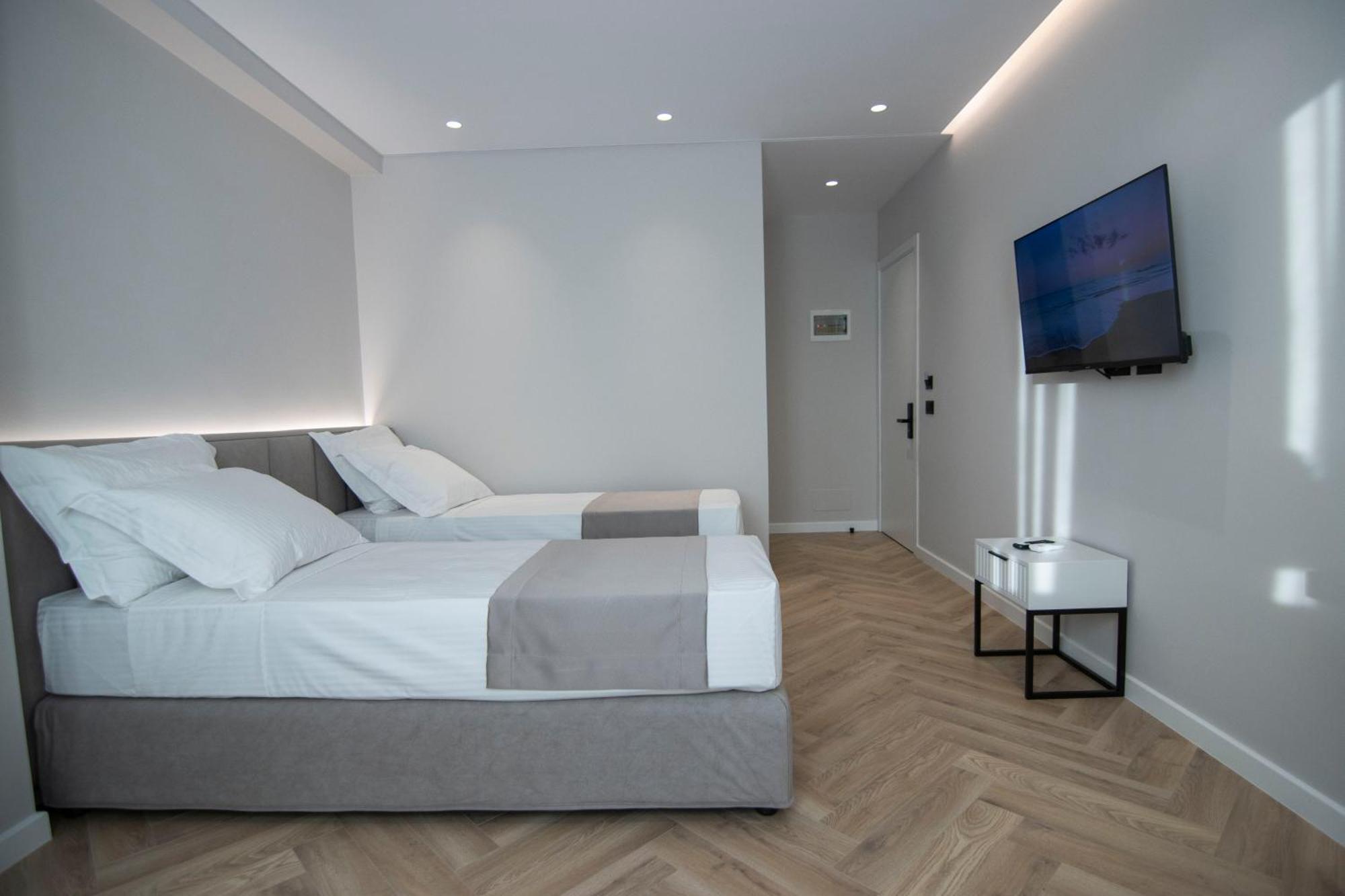 Mina Luxury Rooms Τίρανα Εξωτερικό φωτογραφία