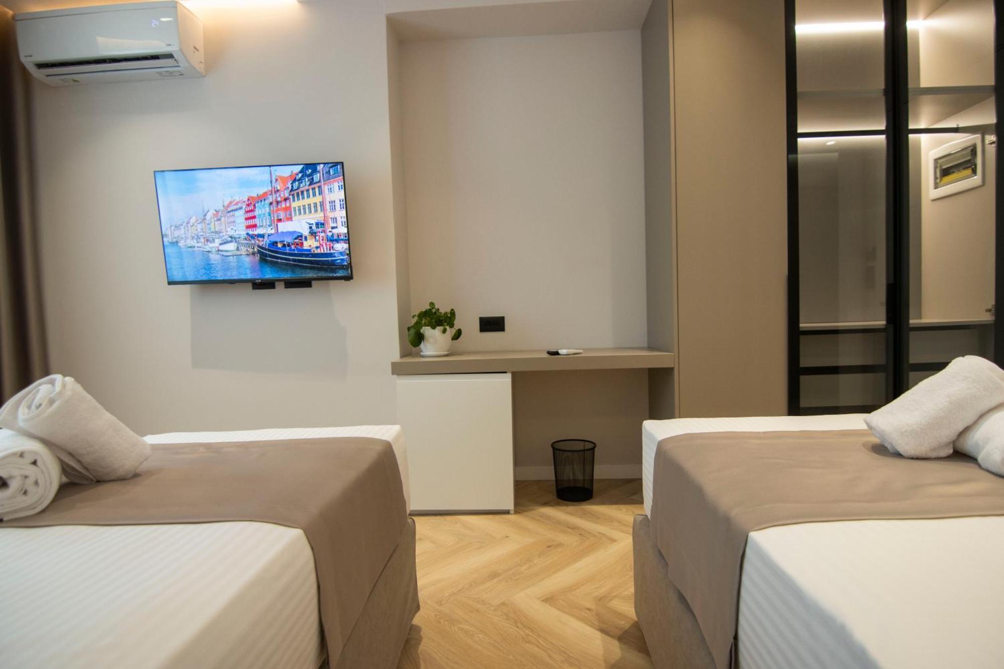 Mina Luxury Rooms Τίρανα Εξωτερικό φωτογραφία